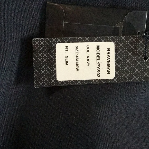 Braveman Navy Two button Slim Fit Suit. Men size 46L/40W. - Picture 6 of 6